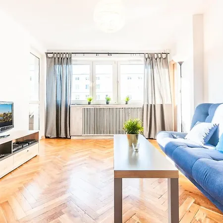 Apartment City Center 2 *